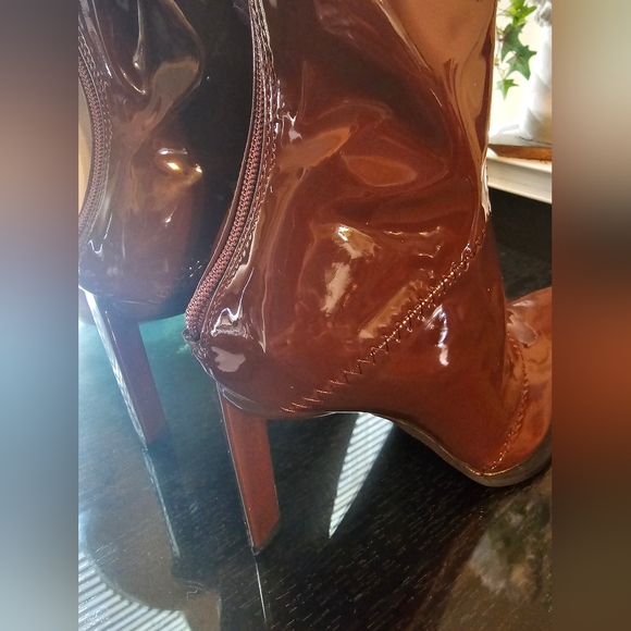 Brown Patent Leather Boots - Picture 4 of 9